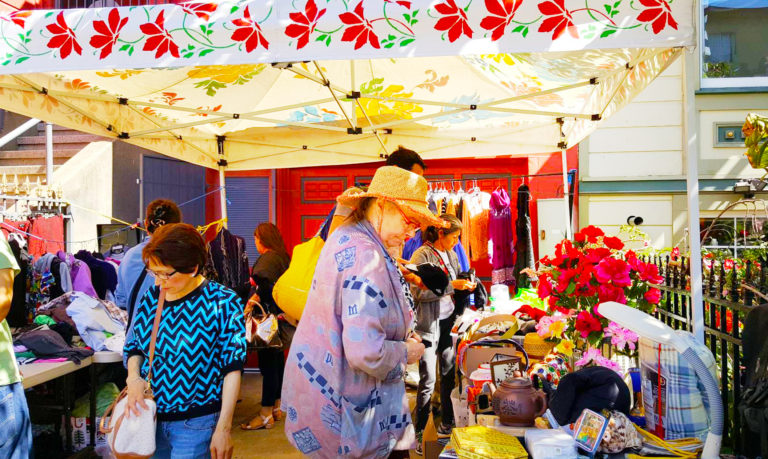 To uphold and practice the teachings of H.H. Dorje Chang Buddha III -2