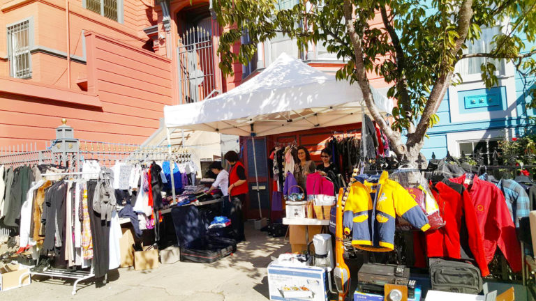 To uphold and practice the teachings of H.H. Dorje Chang Buddha III -3